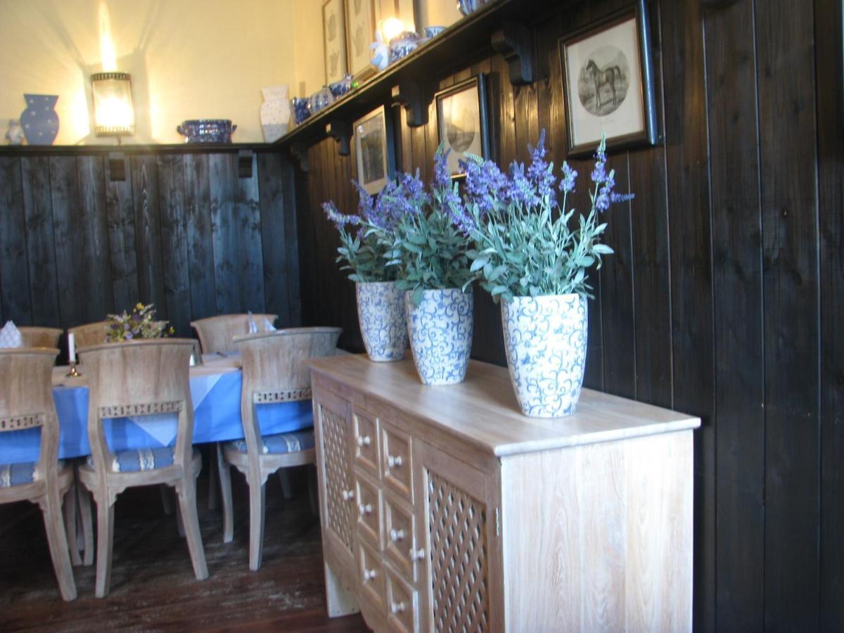 Gasthaus Und Pension "Zum Hauenden Schwein" Wörlitz Екстериор снимка